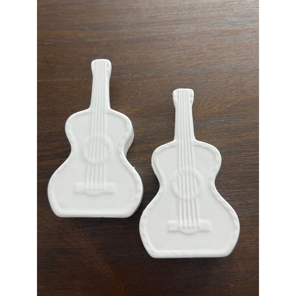 Dolly Parton Ceramic Guitar Salt & Pepper Shakers Set Musical Kitchen Decor
